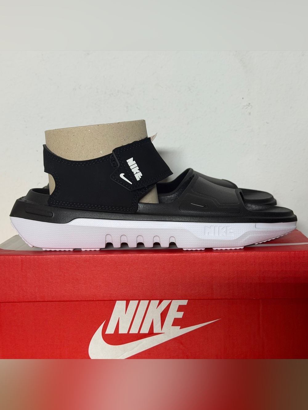 Nike Playscape GS Black White Sandals CU5296 001 Size 6Y Or Women’s Size 7.5